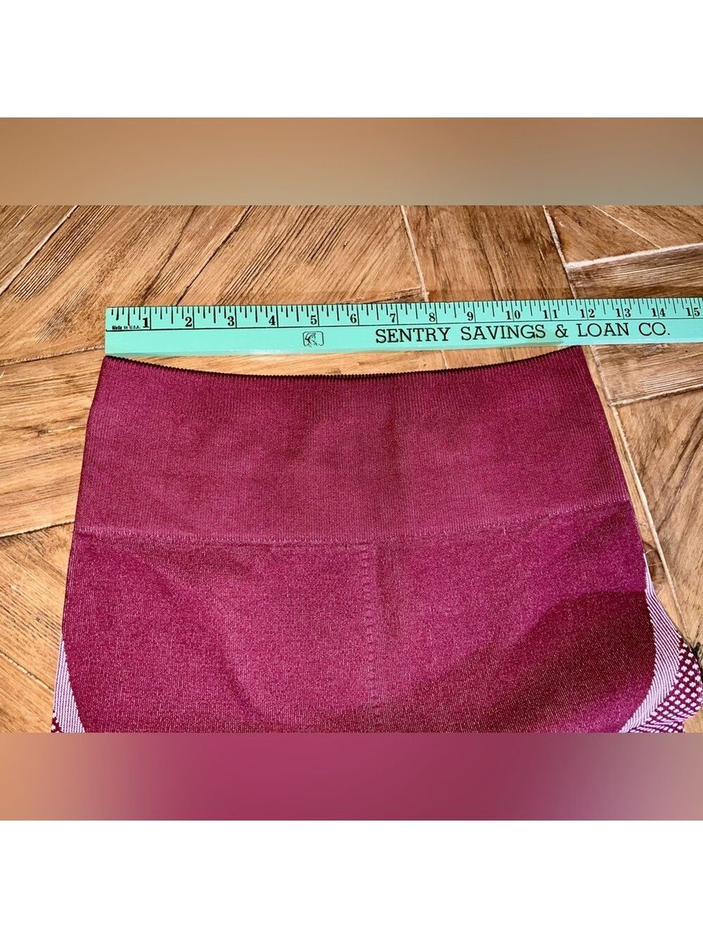 Fabletics High-Waisted Seamless Turbo Legging - measures size small - Picture 4 of 8